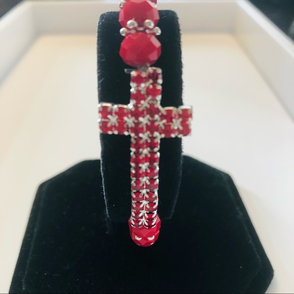 💜3/$30 Stretch Red Beaded Bracelet with Crystal Cross - Picture 2 of 6